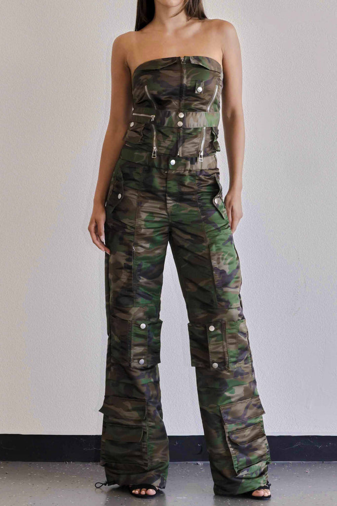 UTILITY NYLON WIDE CARGO PANTS